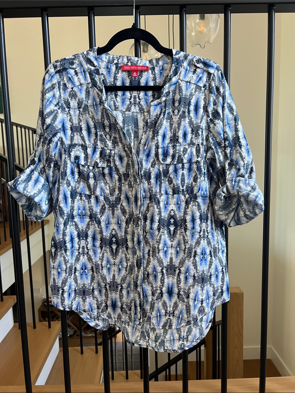 Saks Fifth Avenue Blue and White Patterned V-Neck Blouse